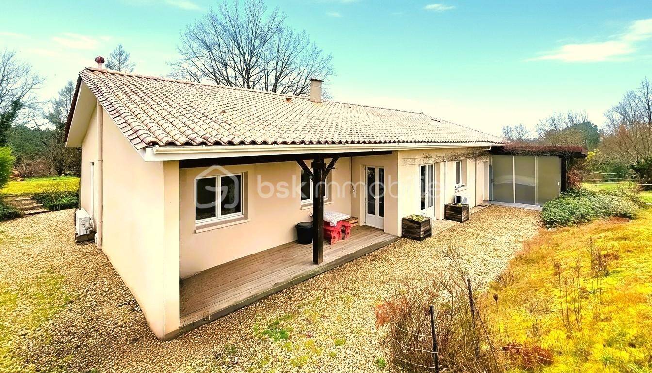 Maison à vendre, 105m², MENESPLET
