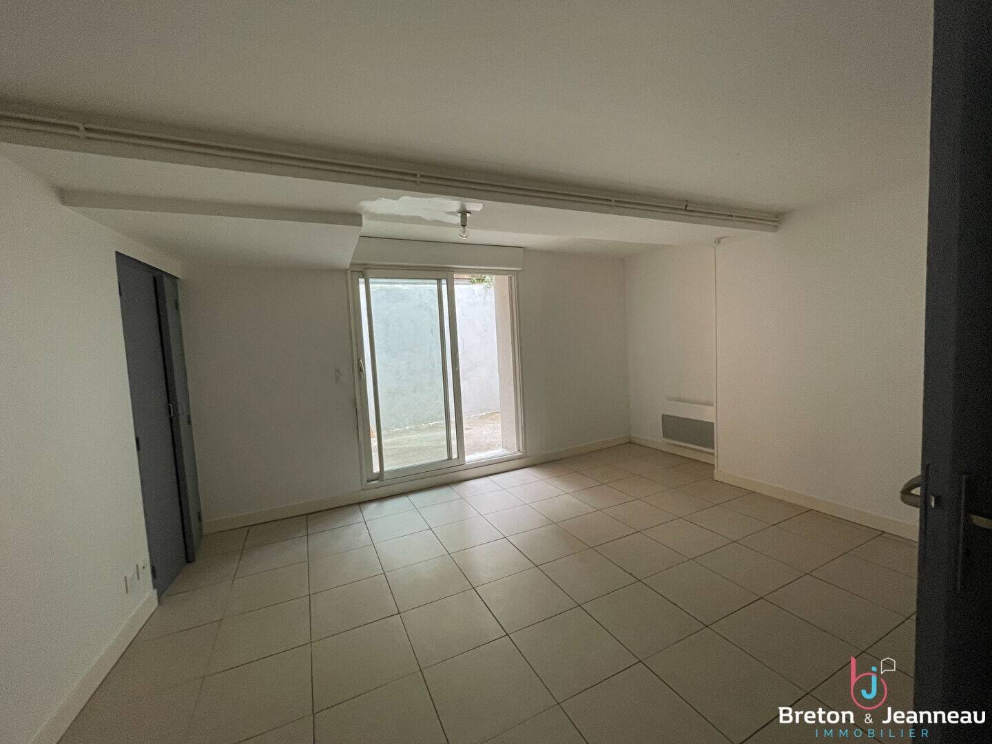 Maison à vendre, 62m², SILLE LE GUILLAUME