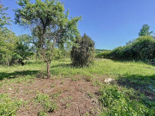 Terrain constructible à vendre 44 000 € 2 069 m² de terrain Eoux 31420