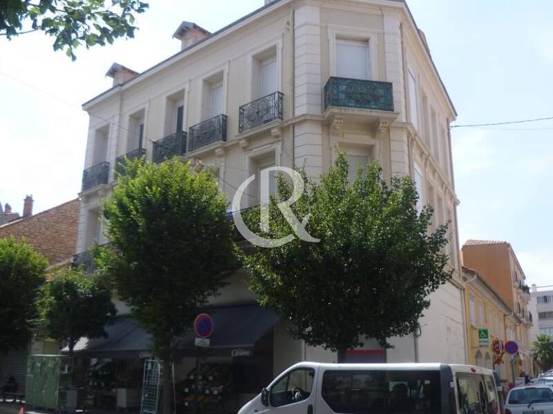 Maison à louer, 67m², HYERES