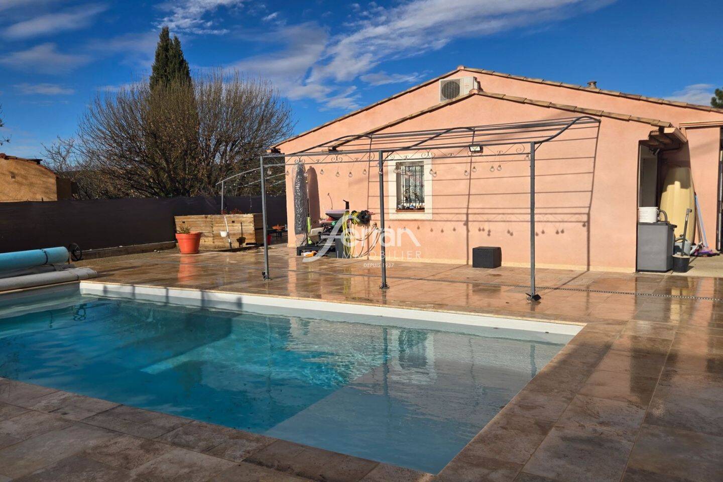 Maison à vendre, 115m², VILLECROZE