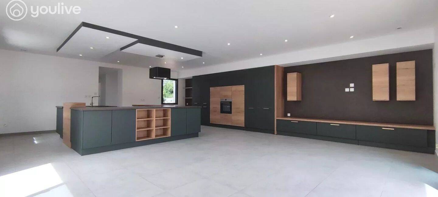 Maison à vendre, 147m², TALMONT SAINT HILAIRE