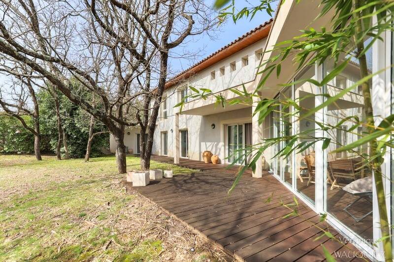 Maison à vendre, 324m², SAINT MARTIN DE LONDRES