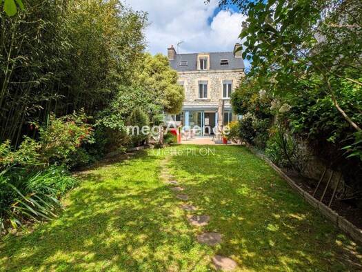Maison à vendre 388 500 € 5 pièces 3 chambres 137 m² 282 m² de terrain Hôpital Cherbourg-en-Cotentin 50100