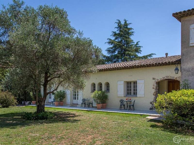 Maison à vendre, 350m², PEYMEINADE
