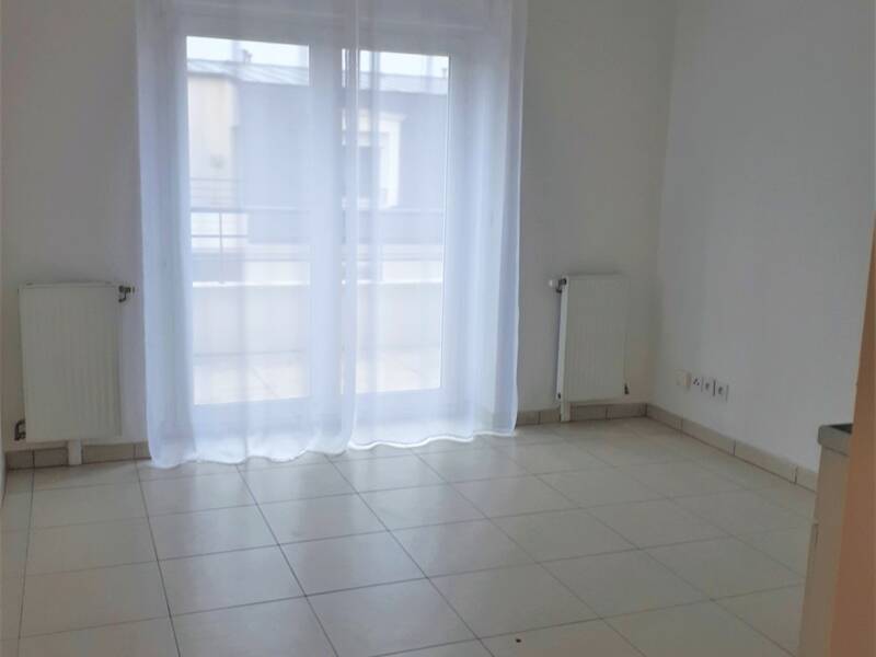 Maison à louer, 37m², SAINTE GENEVIEVE DES BOIS