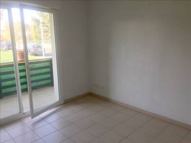 Appartement à louer 450 € 2 pièces 1 chambre 33 m² Galgon 33133