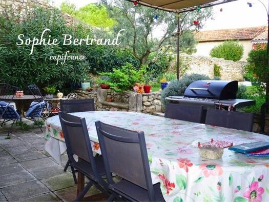 Maison à vendre 375 000 € 7 pièces 3 chambres 174 m² 443 m² de terrain Châteauneuf-du-Rhône 26780