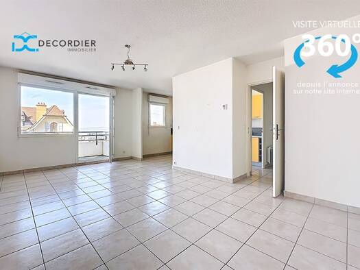 Appartement à vendre 255 000 € 2 pièces 1 chambre 51,7 m² 3ème étage Bord du Lac Évian-les-Bains 74500