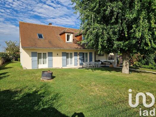 Maison à vendre 560 000 € 11 pièces 6 chambres 260 m² 1 000 m² de terrain Maule 78580