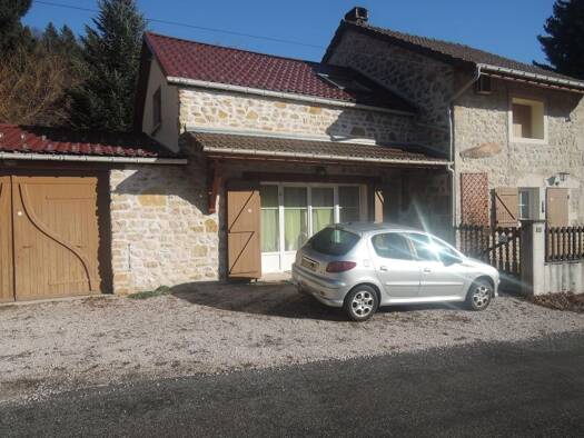 Maison en viager occupé Bouquet 190 000 € 5 pièces 4 chambres 120 m² 2 660 m² de terrain Plateau d'Hauteville 01110