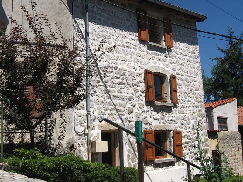 Maison à louer, 51m², SAINT BONNET LE CHATEAU