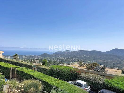 Appartement à vendre 259 000 € 2 pièces 1 chambre 42,77 m² Étage 1/2 Mandelieu-la-Napoule 06210