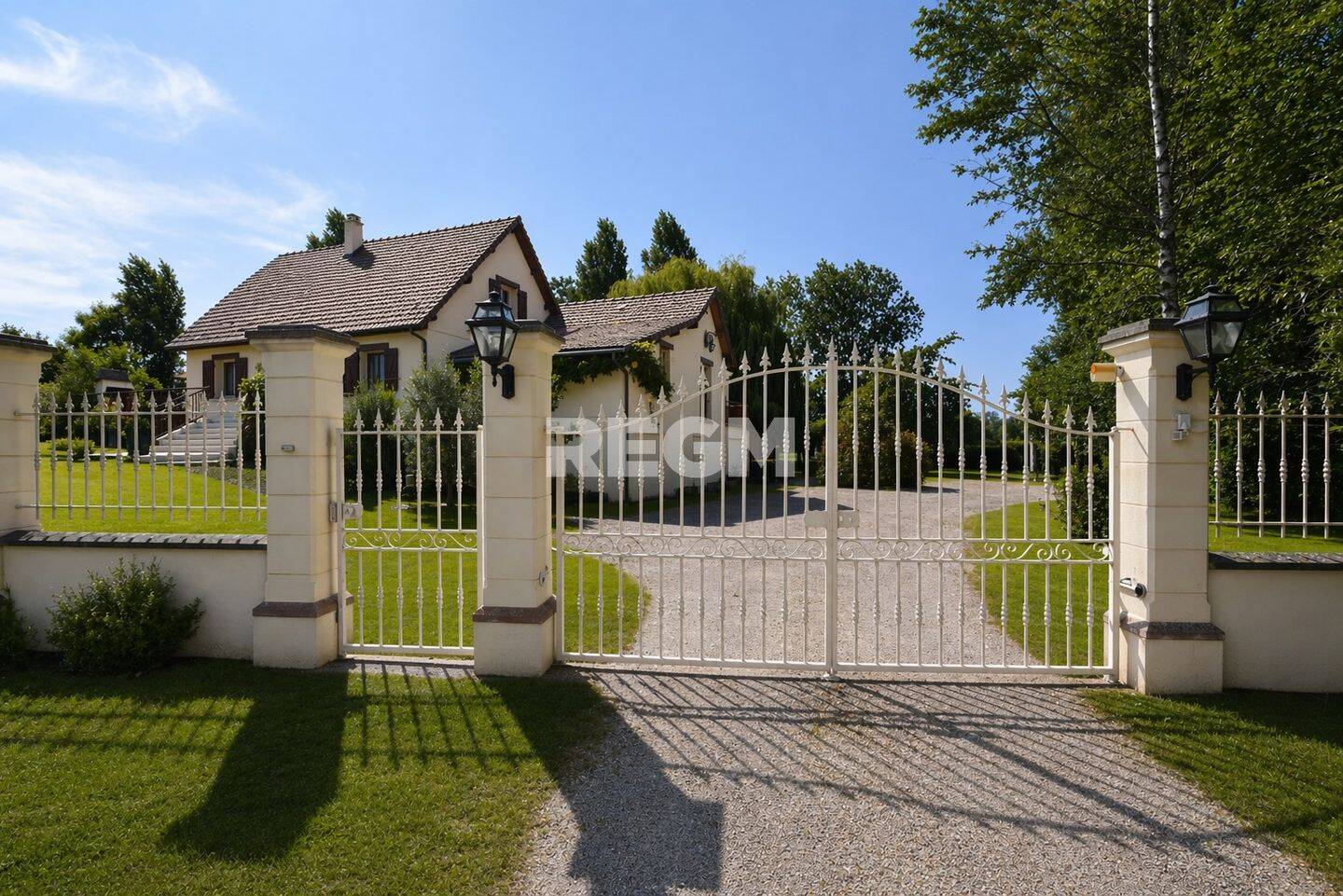 Maison à vendre, 236m², SAINTE HONORINE DU FAY