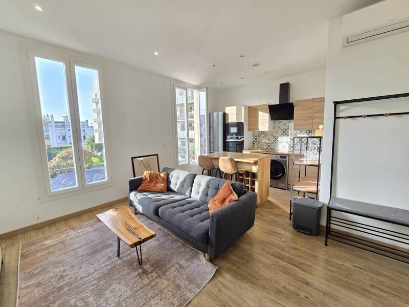 Maison à louer, 39m², NICE