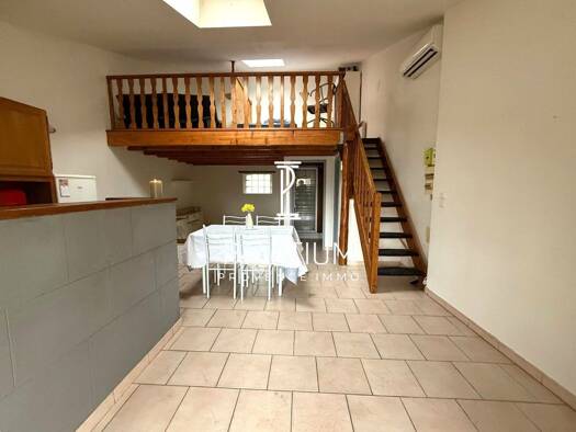 Duplex à vendre 169 000 € 2 pièces 1 chambre 50 m² Étage 1/1 Maussane-les-Alpilles 13520