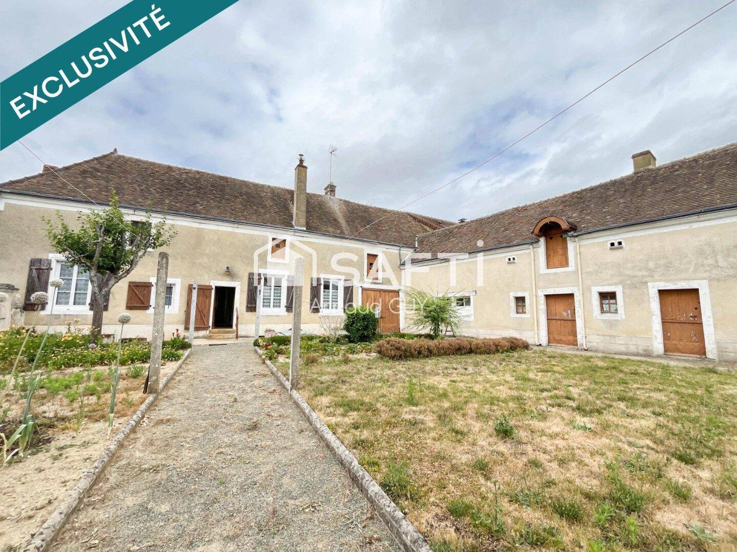 Maison à vendre, 85m², SAINT COSME EN VAIRAIS
