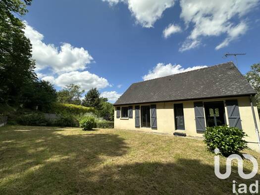 Maison de plain-pied à vendre 228 500 € 5 pièces 3 chambres 90 m² 2 000 m² de terrain Josselin 56120