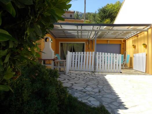 Appartement à louer - logement étudiant 550 € 2 pièces 1 chambre 30 m² Dardenne Hubac-Les Favières Toulon 83000