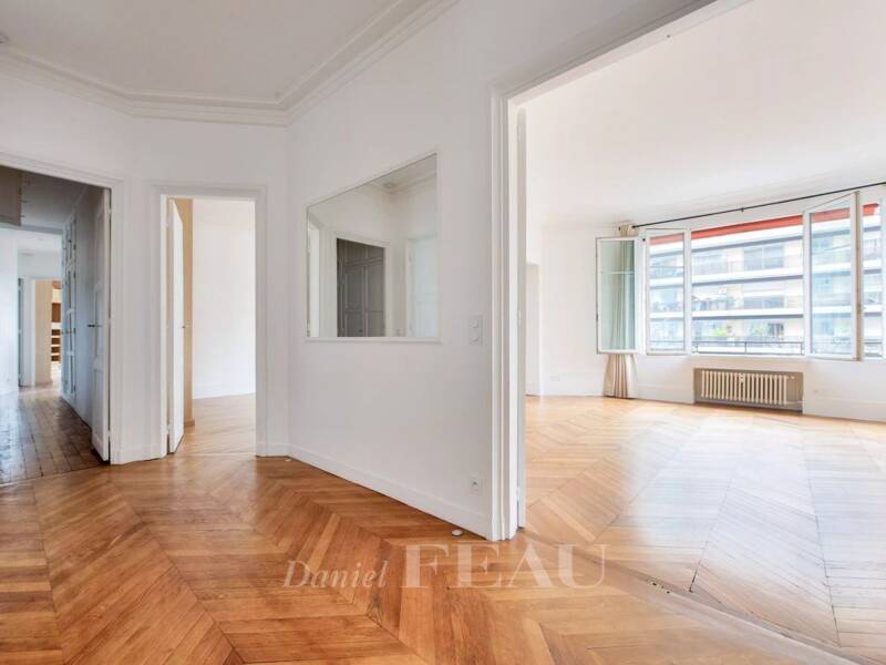 Maison à louer, 210m², PARIS 17E