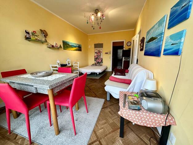 Appartement à vendre 195 000 € 1 pièce 35,6 m² Étage 5/7 Fleurs-Gambetta  Nice 06000