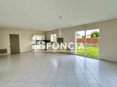 Maison de plain-pied à louer 930 € 4 pièces 3 chambres 93,2 m² dès le 13/08/2025 Partie Ouest Campagne-Agglomeration Aizenay 85190