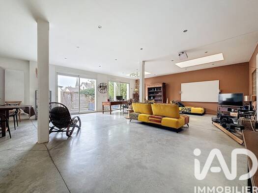 Loft à vendre 459 000 € 6 pièces 4 chambres 206 m² RDC/2 Balzac Dijon 21000