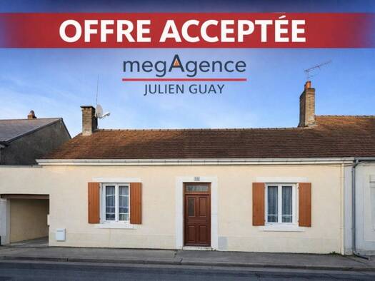 Maison de ville à vendre 131 500 € 3 pièces 1 chambre 70 m² 529 m² de terrain Campagne Changé 72560