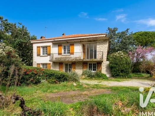 Maison à vendre 369 000 € 5 pièces 3 chambres 180 m² 1 000 m² de terrain Velleron 84740