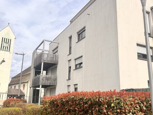 Appartement à louer 926 € 3 pièces 2 chambres 64,1 m² RDC Centre Illkirch-Graffenstaden 67400