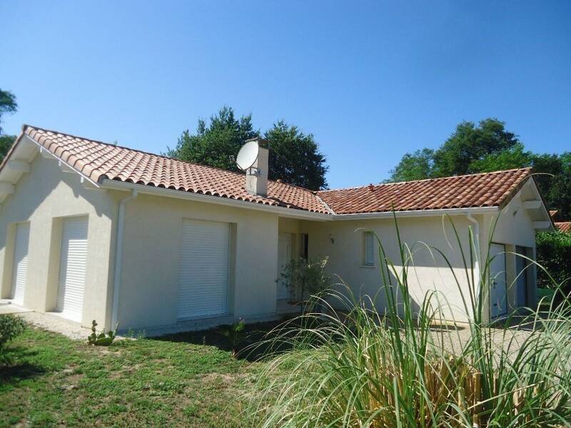 Maison à louer, 117m², ROQUEFORT