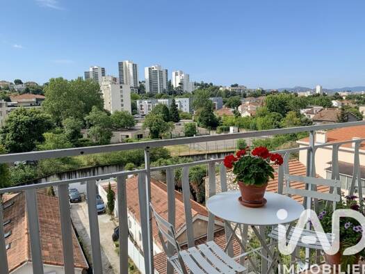 Appartement à vendre 156 000 € 3 pièces 2 chambres 54,72 m² Étage 4/5 Saint André Marseille 16ème arrondissement 13013