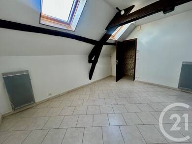 Maison à louer 555 € 3 pièces 2 chambres 38,3 m² Chateau Landon 77570