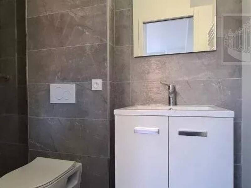 Maison à louer, 25m², VERRIERES LE BUISSON