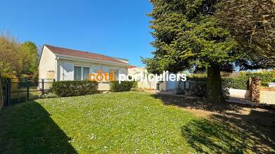 Maison de plain-pied à vendre 360 000 € 5 pièces 3 chambres 110 m² 515 m² de terrain Combs la Ville 77380