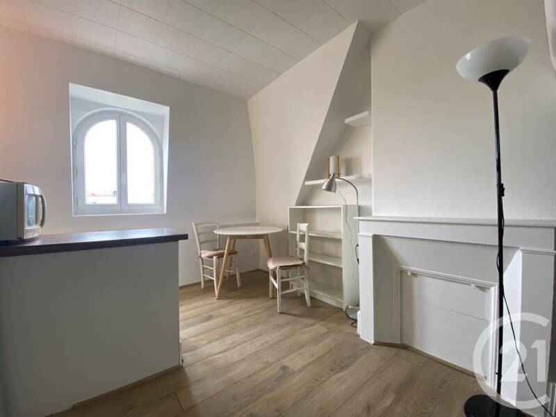 Maison à louer, 19m², PARIS 13E