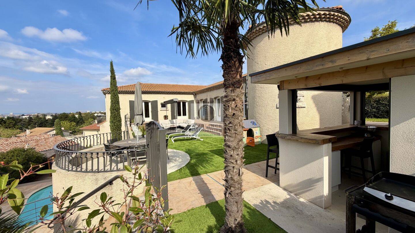 Maison à vendre, 284m², VALENCE