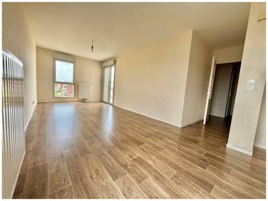 Appartement à vendre 204 000 € 3 pièces 2 chambres RDC/1 Loos 59120