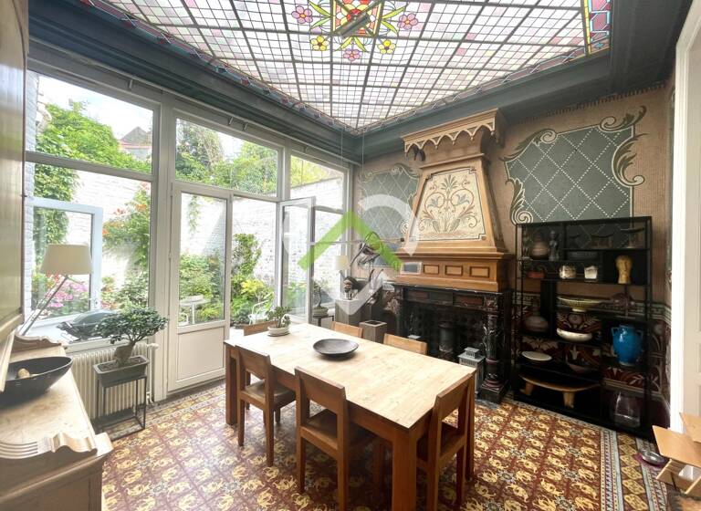 Maison à vendre 699 000 € 7 pièces 5<br/>chambres 212 m²<br/>superficie Lille 59000