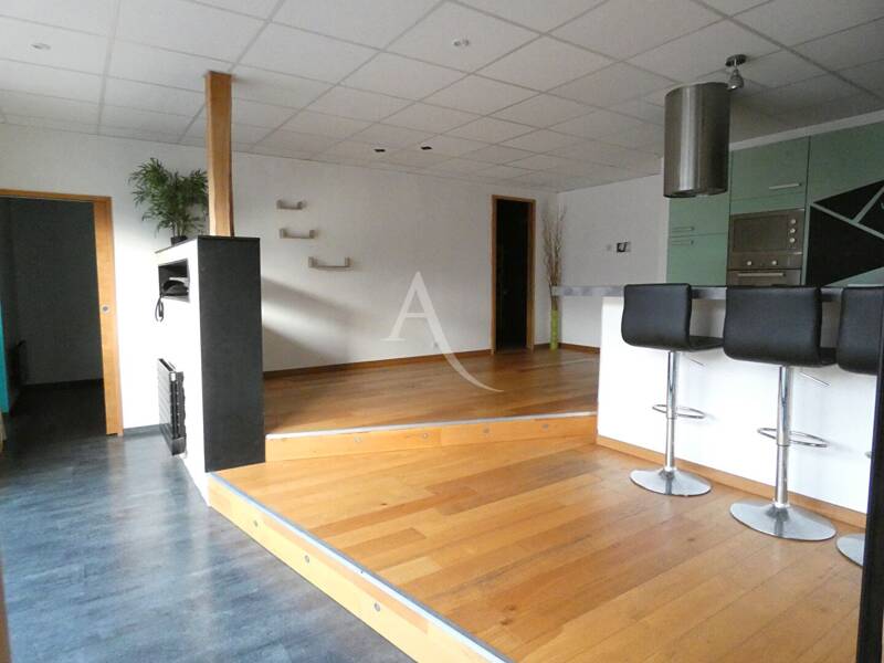 Maison à louer, 72m², NEUVILLE AUX BOIS