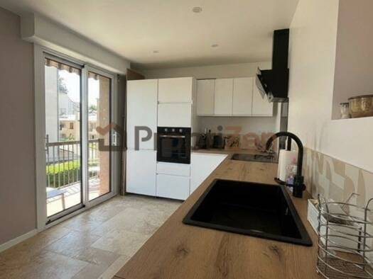 Appartement à louer 740 € 2 pièces 1 chambre 57 m² 1er étage Arbres Rodez 12000