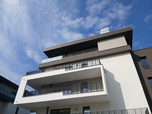 Appartement à louer 1 100 € 3 pièces 2 chambres 63 m² 2ème étage Cités Thonon-les-Bains 74200