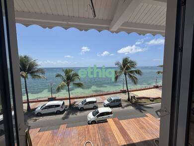 Duplex à vendre 715 136 € 4 pièces 3 chambres 106,5 m² Dernier étage, Étage 2/2 Sainte Anne 97180