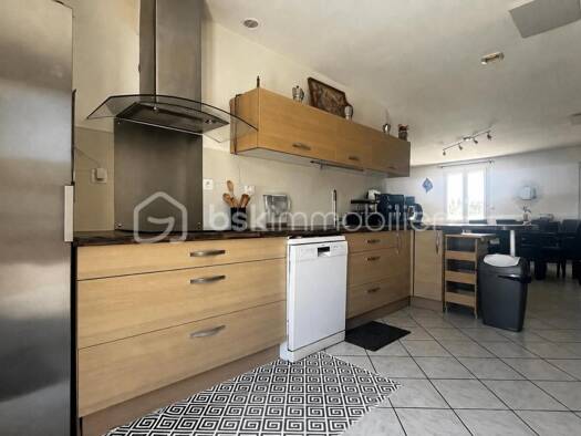 Maison de plain-pied à vendre 279 000 € 5 pièces 4 chambres 111 m² Argeliers 11120