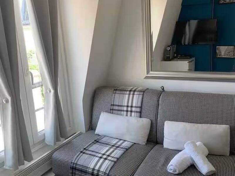 Maison à louer, 10m², PARIS 17E