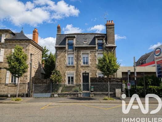Immeuble à vendre 367 000 € 210 m² Arsonval Brive-la-Gaillarde 19100