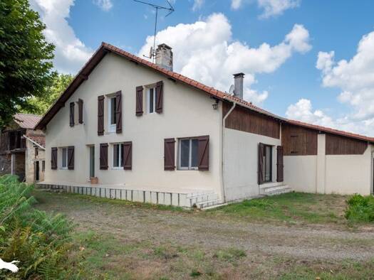 Maison à vendre 359 040 € 4 pièces 3 chambres 124 m² 90 600 m² de terrain Montsoue 40500