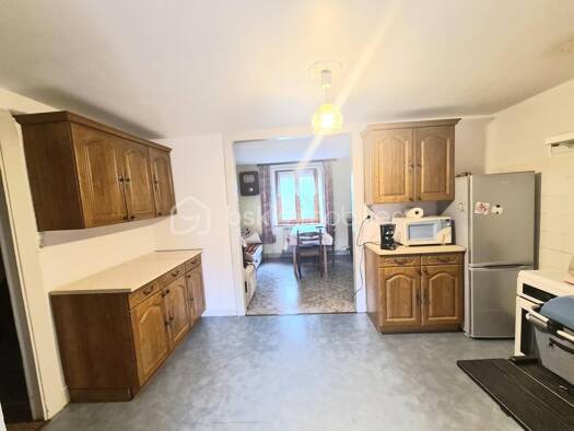 Maison à vendre 70 000 € 5 pièces 4 chambres 122 m² Sud Beaucourt 90500
