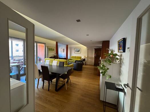 Appartement à vendre 550 000 € 4 pièces 2 chambres 95,01 m² Étage 5/10 Cité internationale Lyon 6ème arrondissement 69006