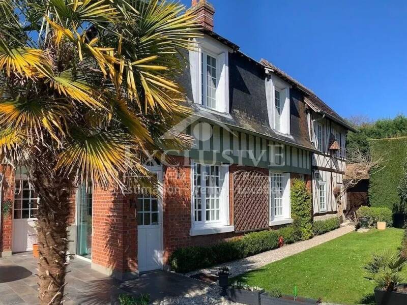 Maison à vendre, 145m², BONNEVILLE SUR TOUQUES